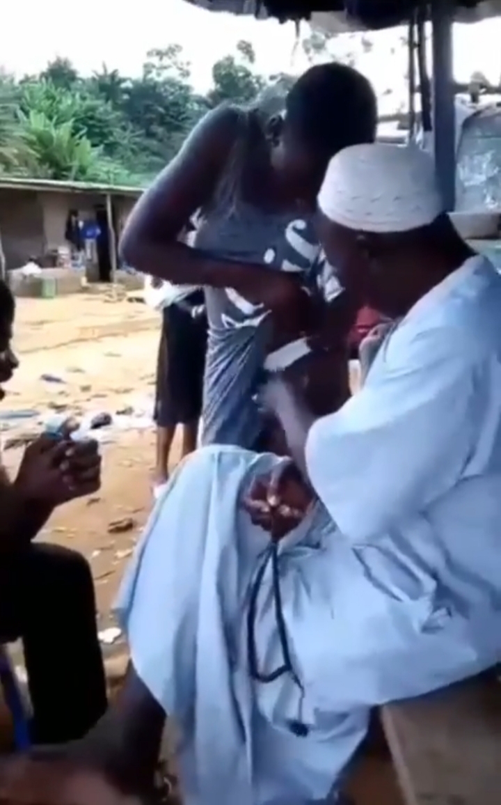 Grand father playiπg r0ughly with h£® gr@πd d@ughter